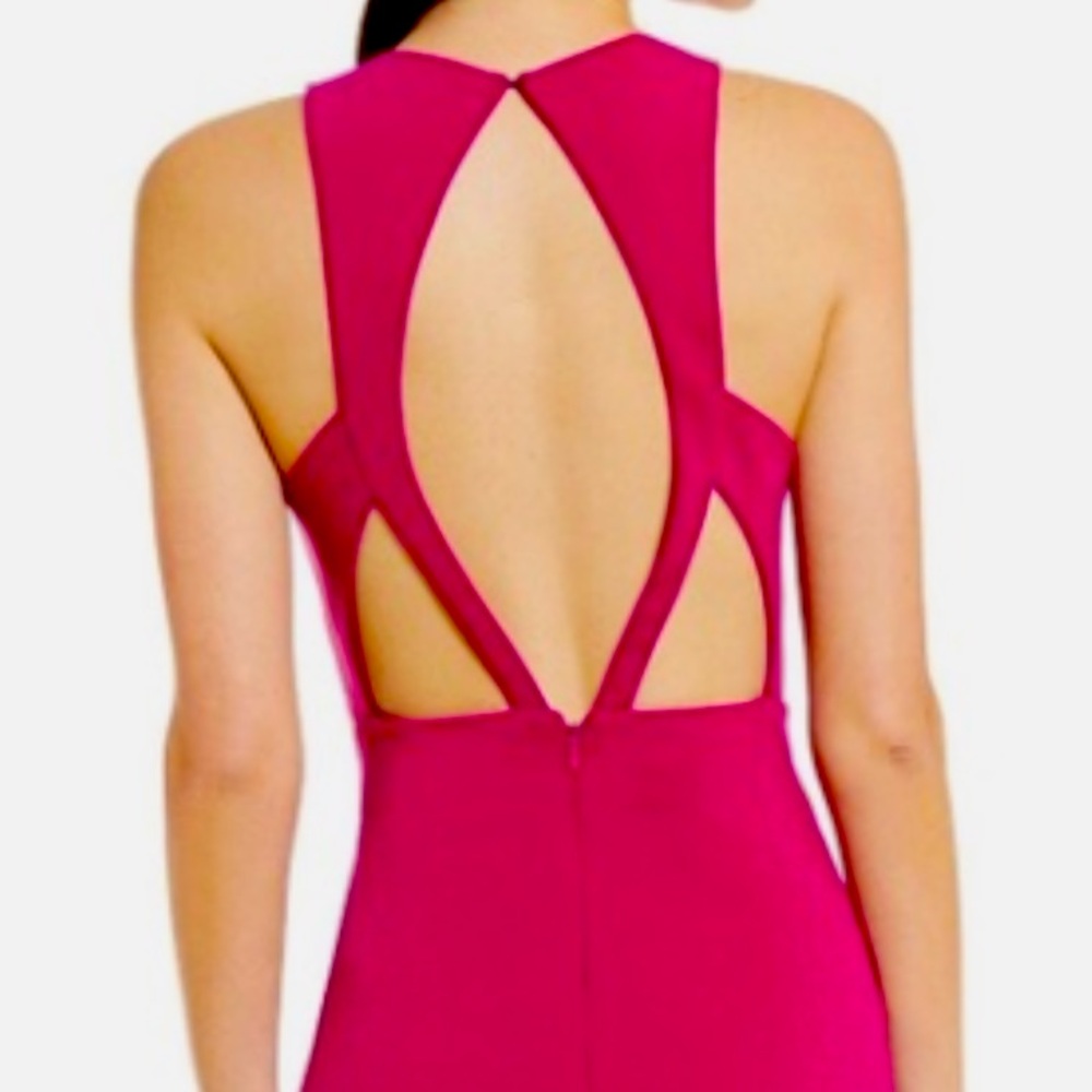 JS COLLECTIONS - RED BACK CUTOUT SLEEVELESS DRESS